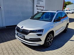 Bildbeschreibung: Skoda KAROQ SPORTLINE 1.5 TSI DSG PANORAMADACH ACC LED