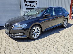 Bildbeschreibung: Skoda SUPERB COMBI STYLE 2.0 TDI DSG 4X4 PANORAMADACH