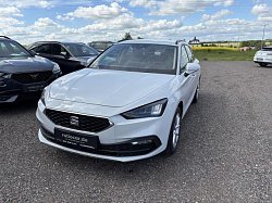 Bildbeschreibung: Seat LEON SPORTSTOURER ROAD EDITION 1.5 TSI, CO2-Klasse: D, AHK-VORB.
