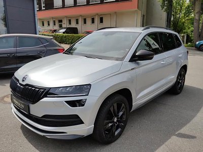 Skoda KAROQ SPORTLINE 1.5 TSI DSG 4X4 NAVI EINPARKH. Skoda KAROQ SPORTLINE 1.5 TSI DSG 4X4 NAVI EINPARKH.