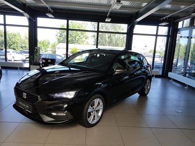 Seat LEON FR 1.5 TSI ACT SITZHEIZ. EINPARKH. AHZV