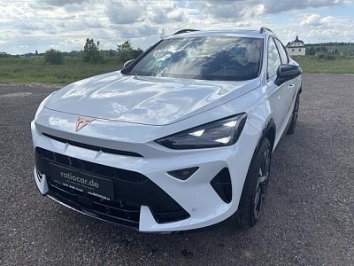 Cupra FORMENTOR 1.5 TSI, CO2-Klasse: E, NAVI AHZV-VORBER. PANORAMADACH Cupra FORMENTOR 1.5 TSI, CO2-Klasse: E, NAVI AHZV-VORBER. PANORAMADACH