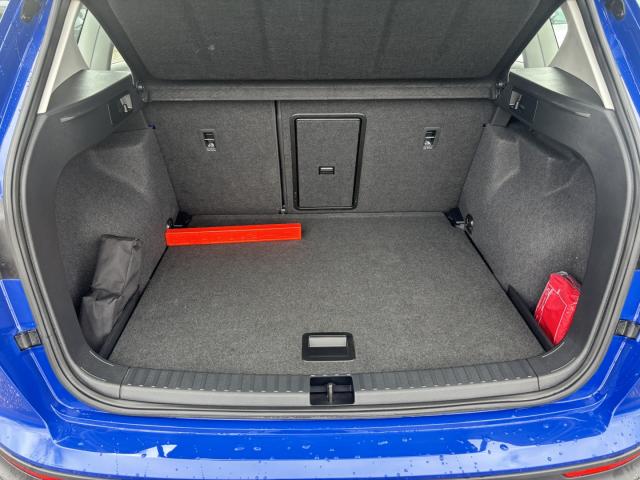 Seat ATECA STYLE 2.0 TDI DSG 4DRIVE AHZV DAB+ NAVI Bildbeschreibung: Seat ATECA STYLE 2.0 TDI DSG 4DRIVE AHZV DAB+ NAVI