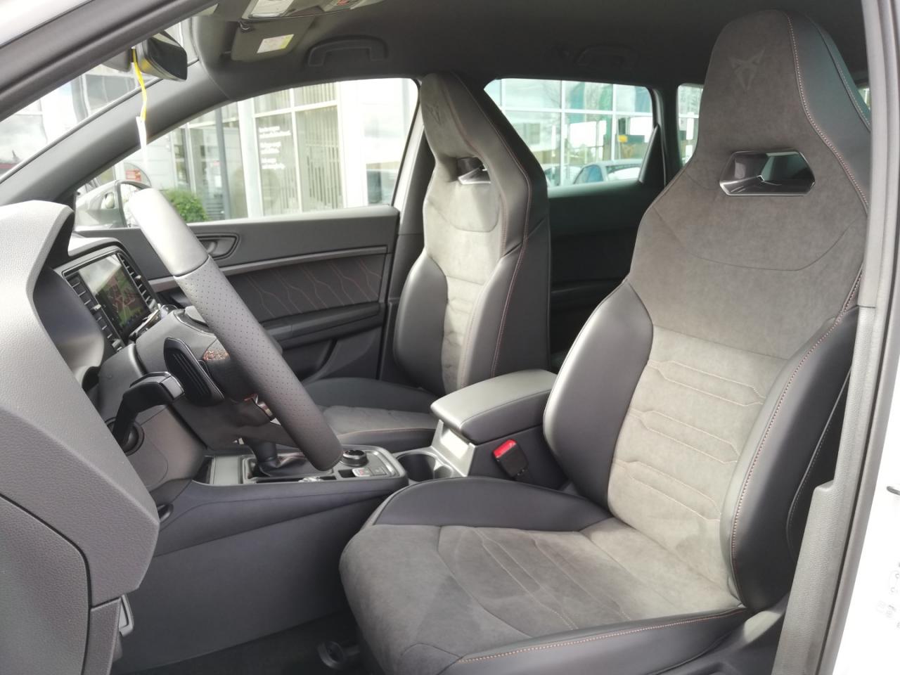 Cupra ATECA 1.5 TSI DSG 5 J.GAR.*PARKLENKASS. NAVI SHZ Bildbeschreibung: Cupra ATECA 1.5 TSI DSG 5 J.GAR.*PARKLENKASS. NAVI SHZ