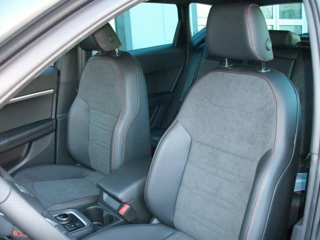 Seat ATECA FR BLACK EDITION 1.5 TSI DSG, CO2-Klasse: E, AHZV NAVI SHZ Bildbeschreibung: Seat ATECA FR BLACK EDITION 1.5 TSI DSG, CO2-Klasse: E, AHZV NAVI SHZ