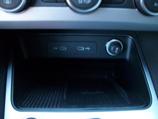 Seat ATECA FR BLACK EDITION 1.5 TSI DSG, CO2-Klasse: E, AHZV NAVI SHZ Bildbeschreibung: Seat ATECA FR BLACK EDITION 1.5 TSI DSG, CO2-Klasse: E, AHZV NAVI SHZ