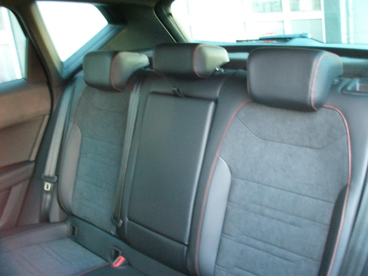 Seat ATECA FR BLACK EDITION 1.5 TSI DSG, CO2-Klasse: E, AHZV NAVI SHZ Bildbeschreibung: Seat ATECA FR BLACK EDITION 1.5 TSI DSG, CO2-Klasse: E, AHZV NAVI SHZ