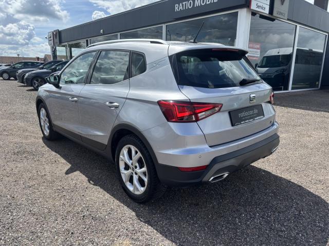 Seat ARONA FR 1.0 TSI NAVI EINPARKH. DAB+ FREISPR. Bildbeschreibung: Seat ARONA FR 1.0 TSI NAVI EINPARKH. DAB+ FREISPR.