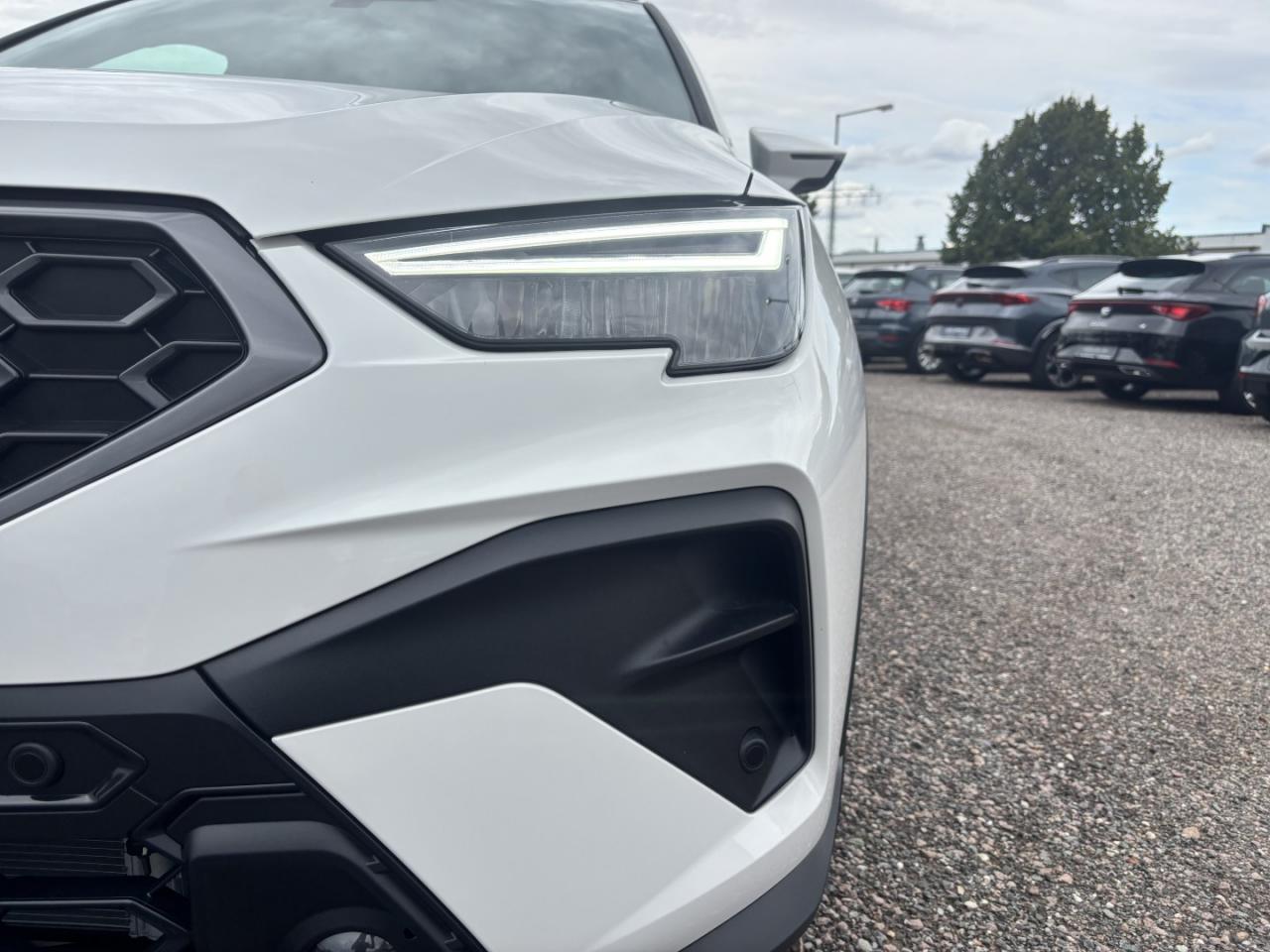 Seat ARONA FR 1.0 TSI, CO2-Klasse: D, NAVI SITZHEIZ. AHZV-VORBER. Bildbeschreibung: Seat ARONA FR 1.0 TSI, CO2-Klasse: D, NAVI SITZHEIZ. AHZV-VORBER.