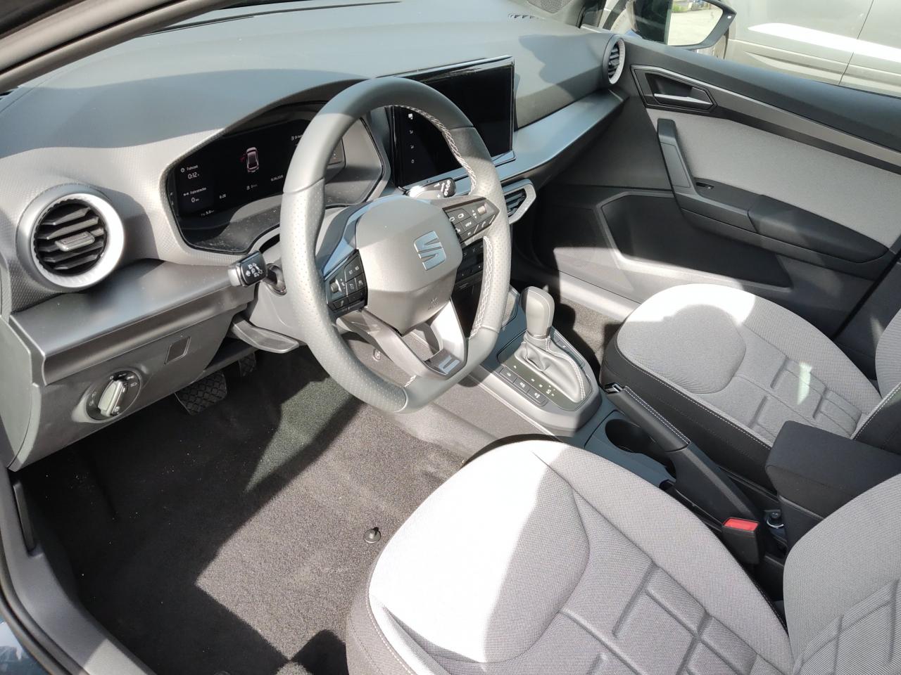 Seat IBIZA FR 1.0 TSI DSG, CO2-Klasse: D, NAVI SITZHEIZ. AHZV-VORBER. Bildbeschreibung: Seat IBIZA FR 1.0 TSI DSG, CO2-Klasse: D, NAVI SITZHEIZ. AHZV-VORBER.