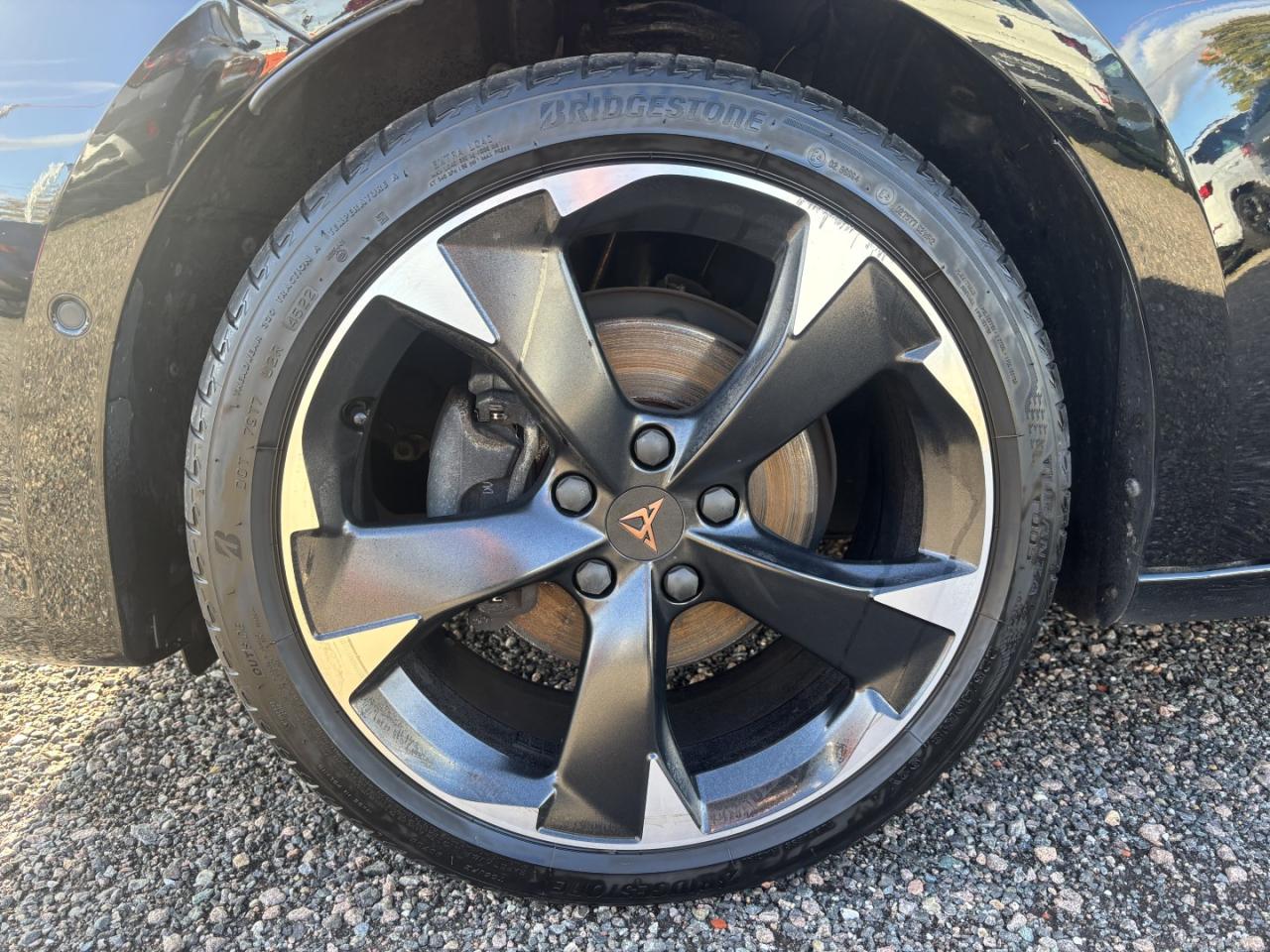 Cupra LEON ST 1.5 GAR.-05/2028* AHZV Bildbeschreibung: Cupra LEON ST 1.5 GAR.-05/2028* AHZV