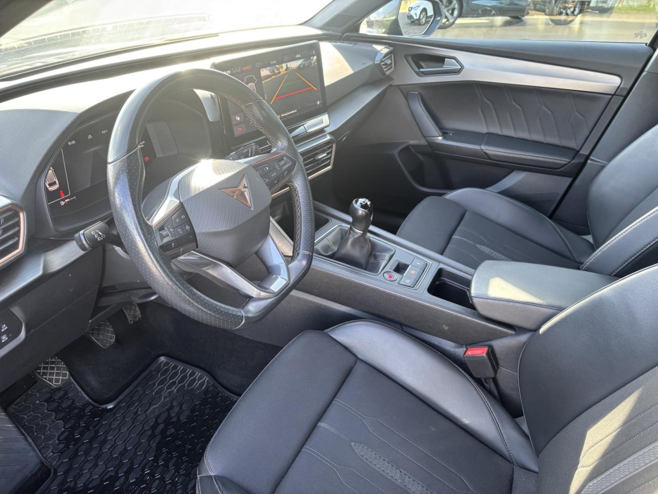 Cupra LEON ST 1.5 GAR.-05/2028* AHZV Bildbeschreibung: Cupra LEON ST 1.5 GAR.-05/2028* AHZV