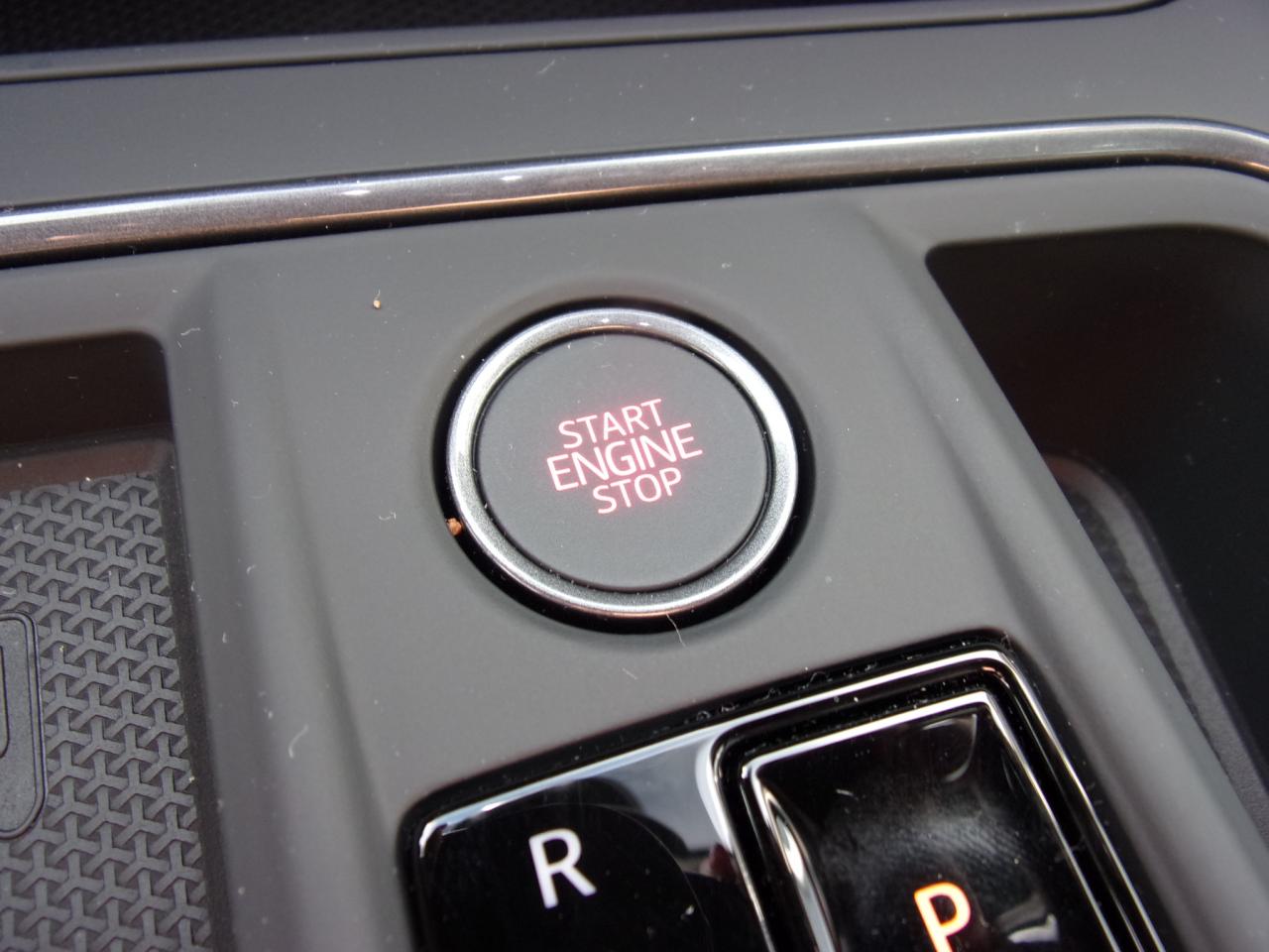 Cupra LEON SPORTSTOURER 2.0 TSI DSG NAVI SITZHEIZ. EPH Bildbeschreibung: Cupra LEON SPORTSTOURER 2.0 TSI DSG NAVI SITZHEIZ. EPH