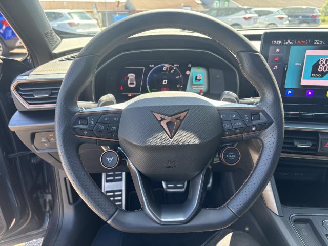 Cupra FORMENTOR VZ 1.4 E HYBRID NAVI EINPARKH. SITZH. Bildbeschreibung: Cupra FORMENTOR VZ 1.4 E HYBRID NAVI EINPARKH. SITZH.