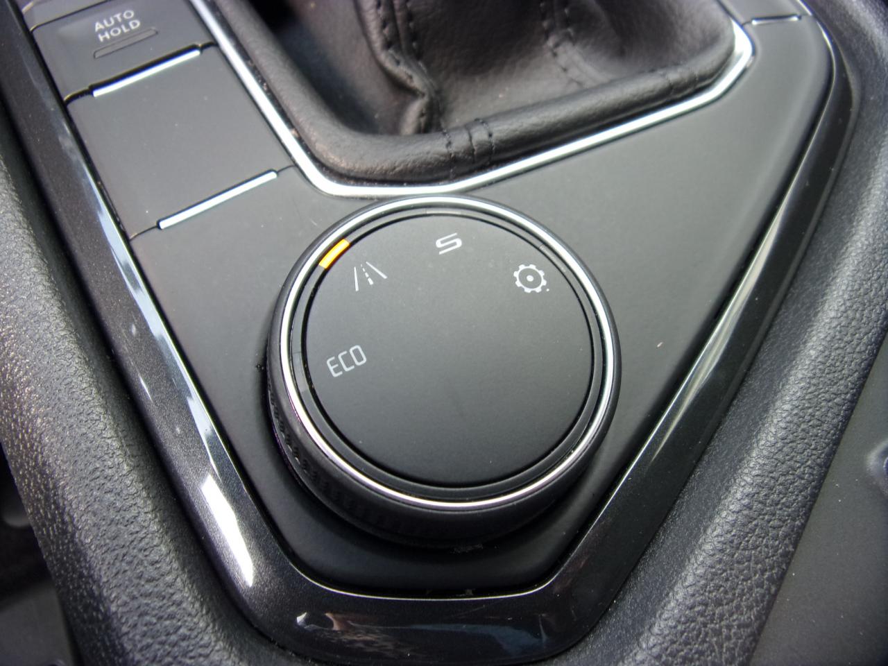 Seat TARRACO FR 2.0 TDI DSG AHZV NAVI STANDHEIZ. SHZ Bildbeschreibung: Seat TARRACO FR 2.0 TDI DSG AHZV NAVI STANDHEIZ. SHZ