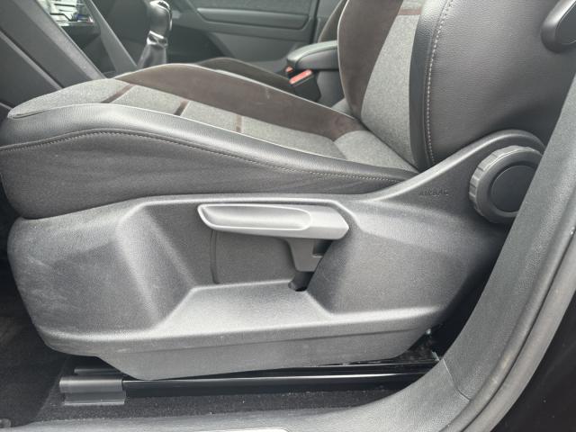 Seat TARRACO XCELLENCE 2.0 TDI AHZV NAVI SITZH. V+HI Bildbeschreibung: Seat TARRACO XCELLENCE 2.0 TDI AHZV NAVI SITZH. V+HI