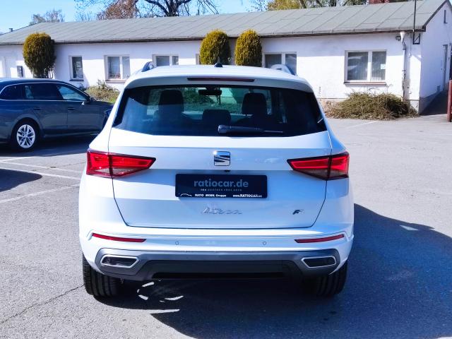 Seat ATECA FR BLACK EDITION 1.5 TSI DSG, CO2-Klasse: E, AHK NAVI SHZ Bildbeschreibung: Seat ATECA FR BLACK EDITION 1.5 TSI DSG, CO2-Klasse: E, AHK NAVI SHZ