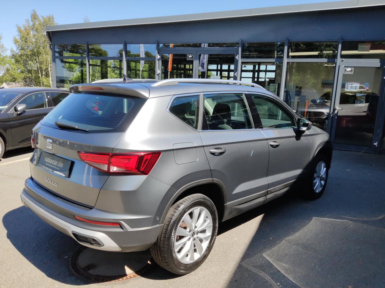 Seat ATECA STYLE 1.5 TSI NAVI SITZH. BEHEIZB. LENKRAD Bildbeschreibung: Seat ATECA STYLE 1.5 TSI NAVI SITZH. BEHEIZB. LENKRAD