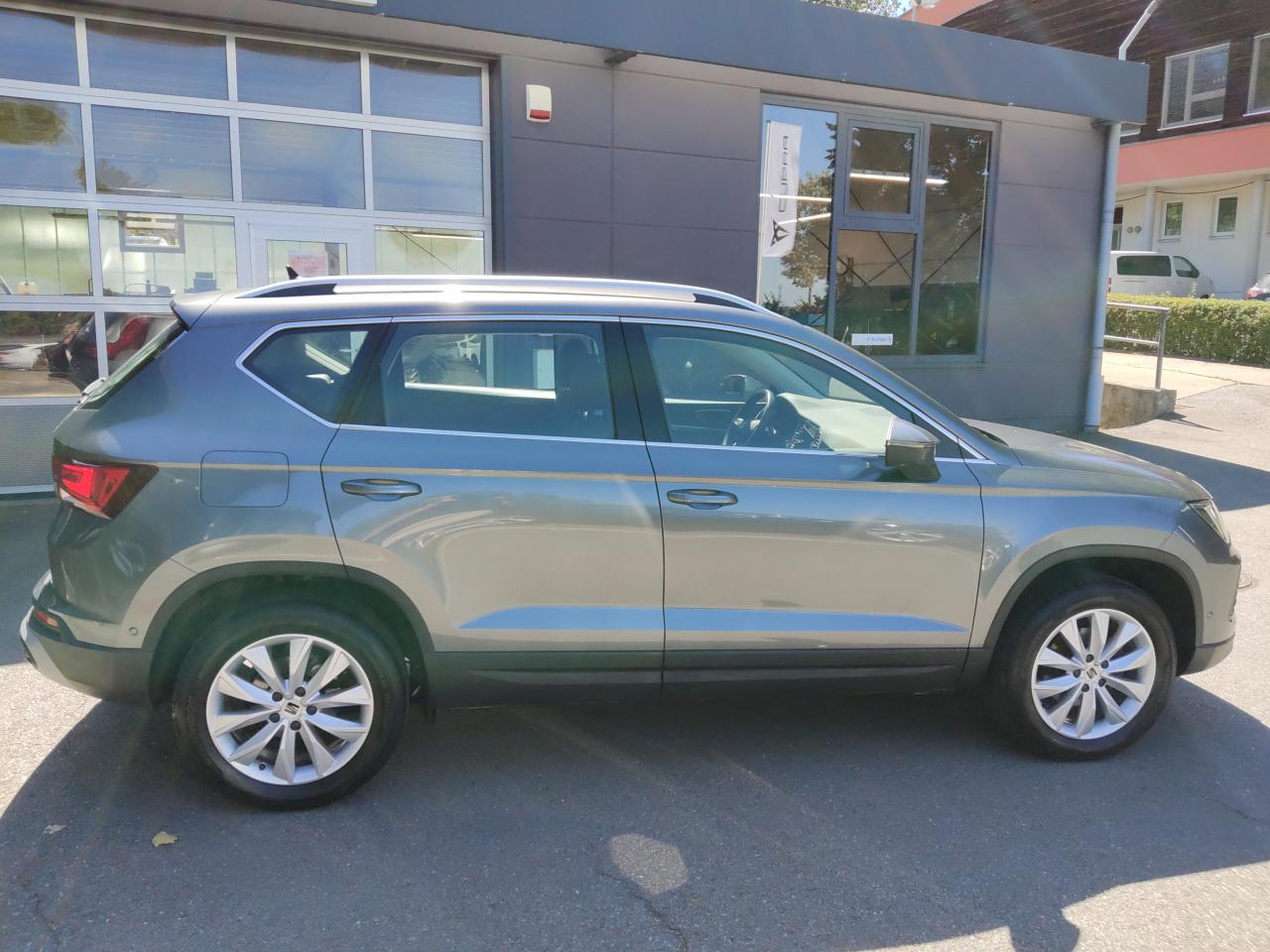 Seat ATECA STYLE 1.5 TSI NAVI SITZH. BEHEIZB. LENKRAD Bildbeschreibung: Seat ATECA STYLE 1.5 TSI NAVI SITZH. BEHEIZB. LENKRAD