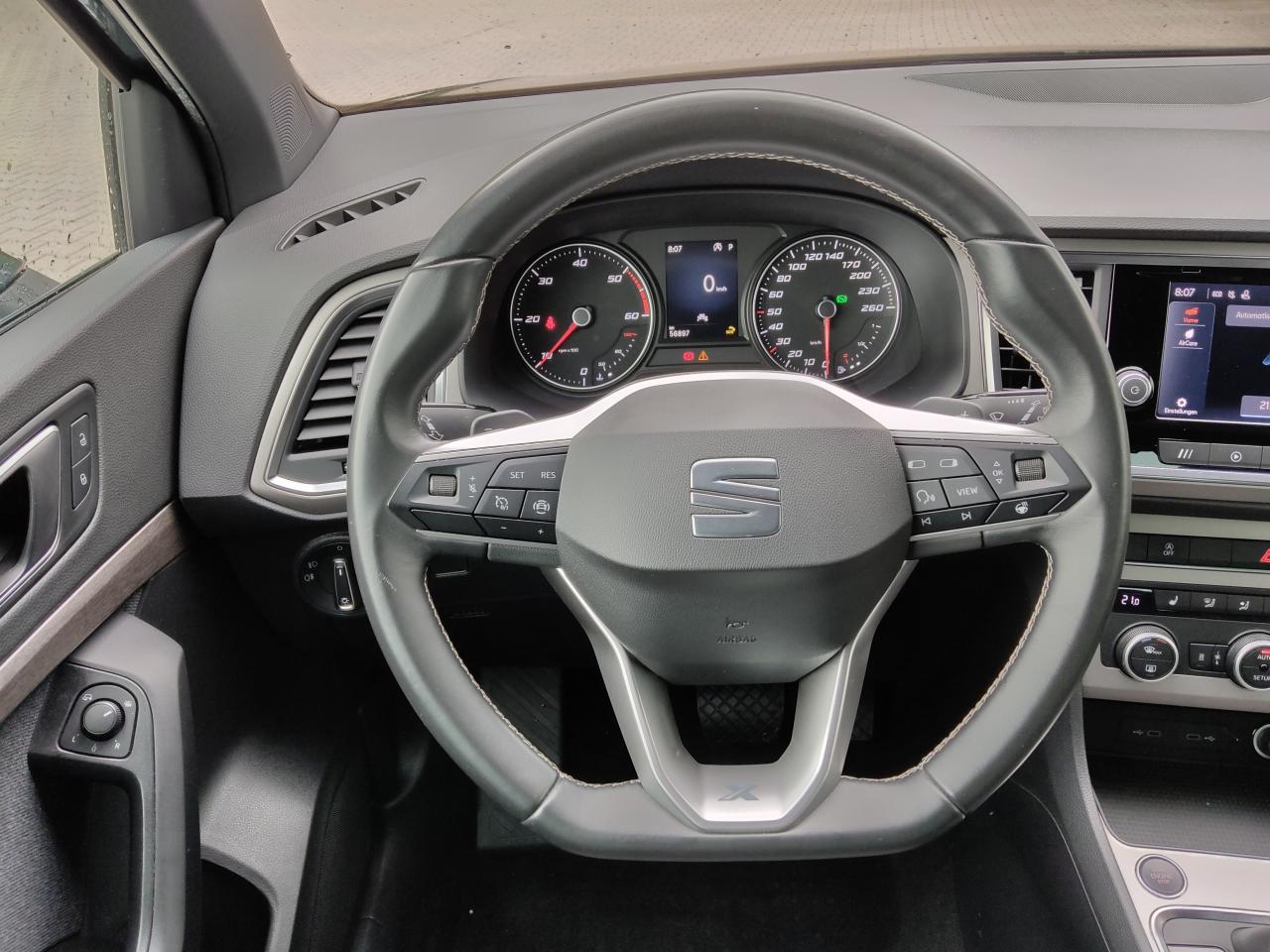 Seat ATECA 2.0 STANDHEIZ. EPH SHZ Bildbeschreibung: Seat ATECA 2.0 STANDHEIZ. EPH SHZ