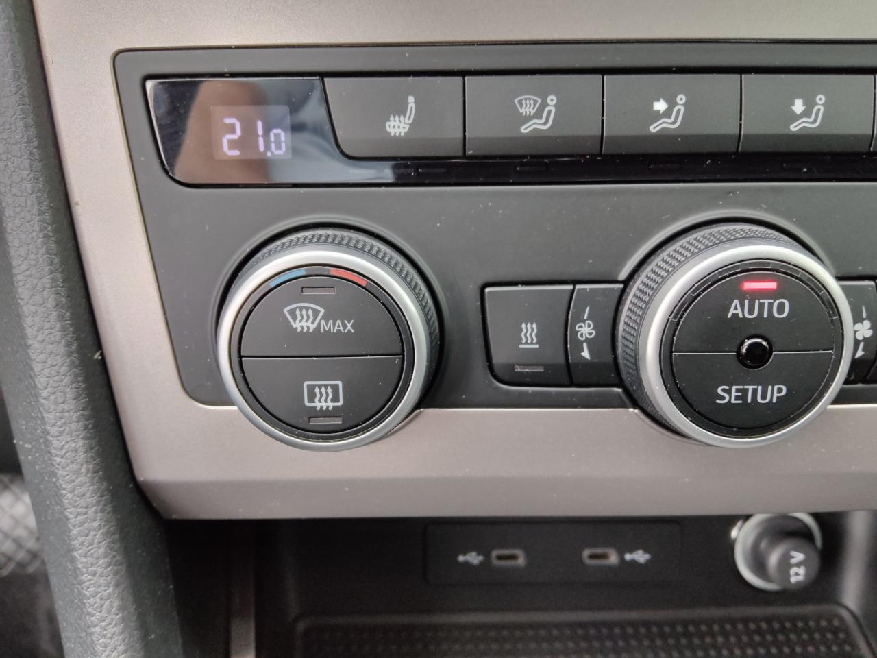 Seat ATECA 2.0 STANDHEIZ. EPH SHZ Bildbeschreibung: Seat ATECA 2.0 STANDHEIZ. EPH SHZ