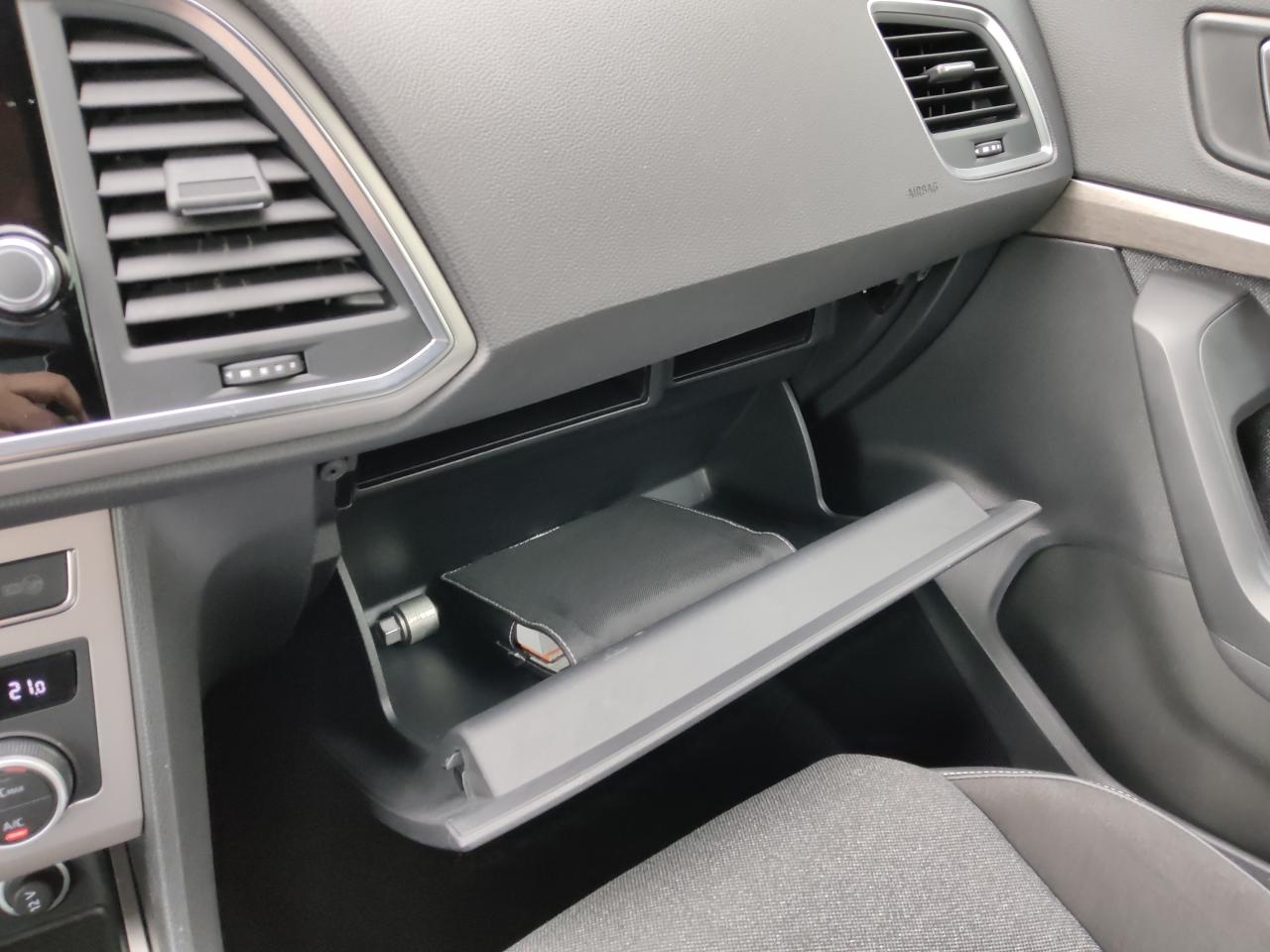 Seat ATECA 2.0 STANDHEIZ. EPH SHZ Bildbeschreibung: Seat ATECA 2.0 STANDHEIZ. EPH SHZ