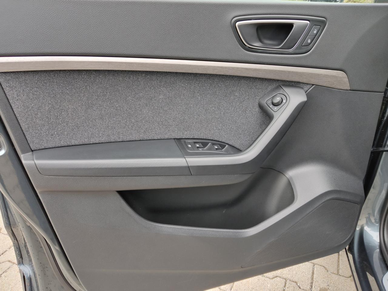 Seat ATECA 2.0 STANDHEIZ. EPH SHZ Bildbeschreibung: Seat ATECA 2.0 STANDHEIZ. EPH SHZ