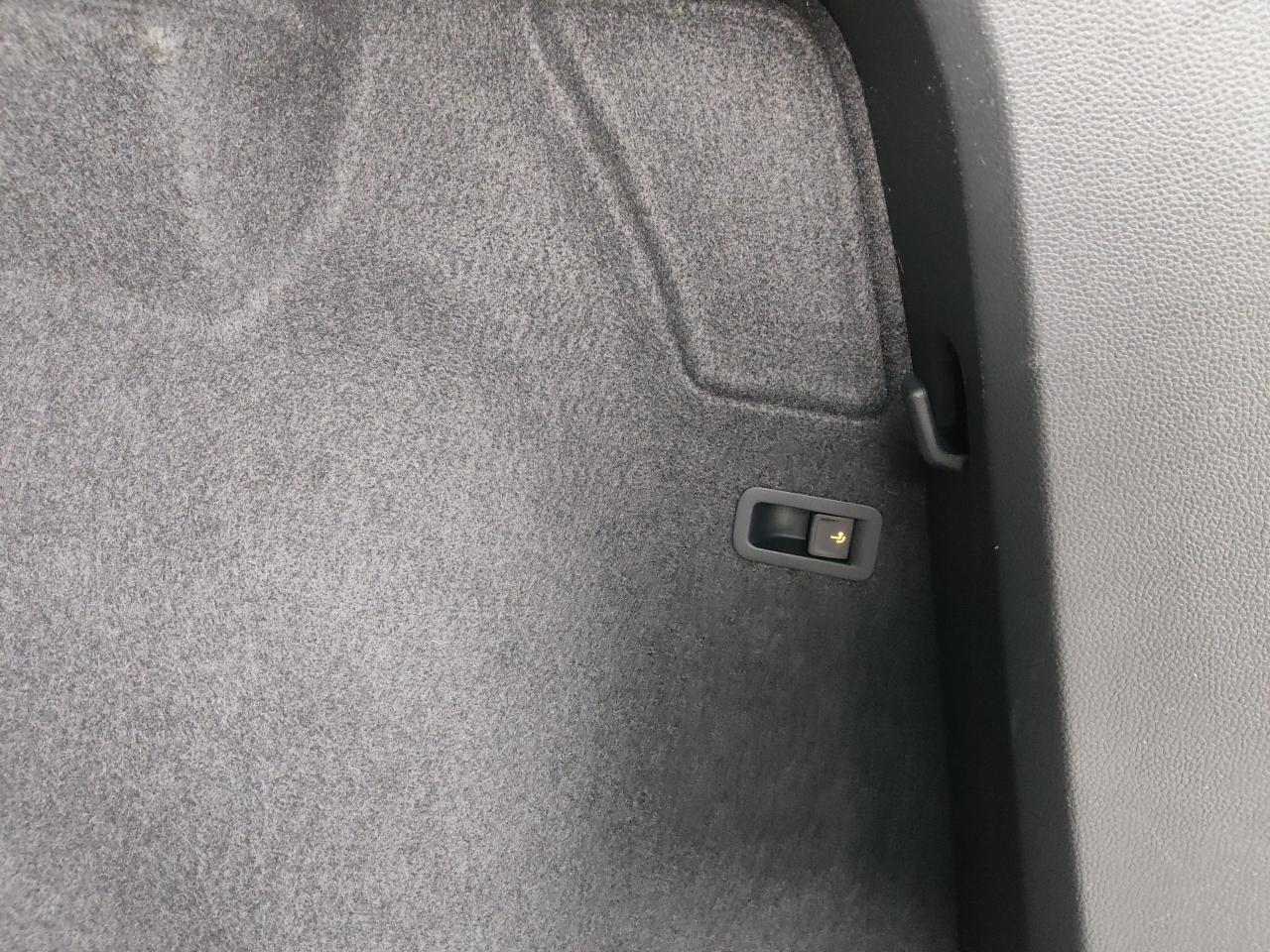 Seat ATECA 2.0 STANDHEIZ. EPH SHZ Bildbeschreibung: Seat ATECA 2.0 STANDHEIZ. EPH SHZ
