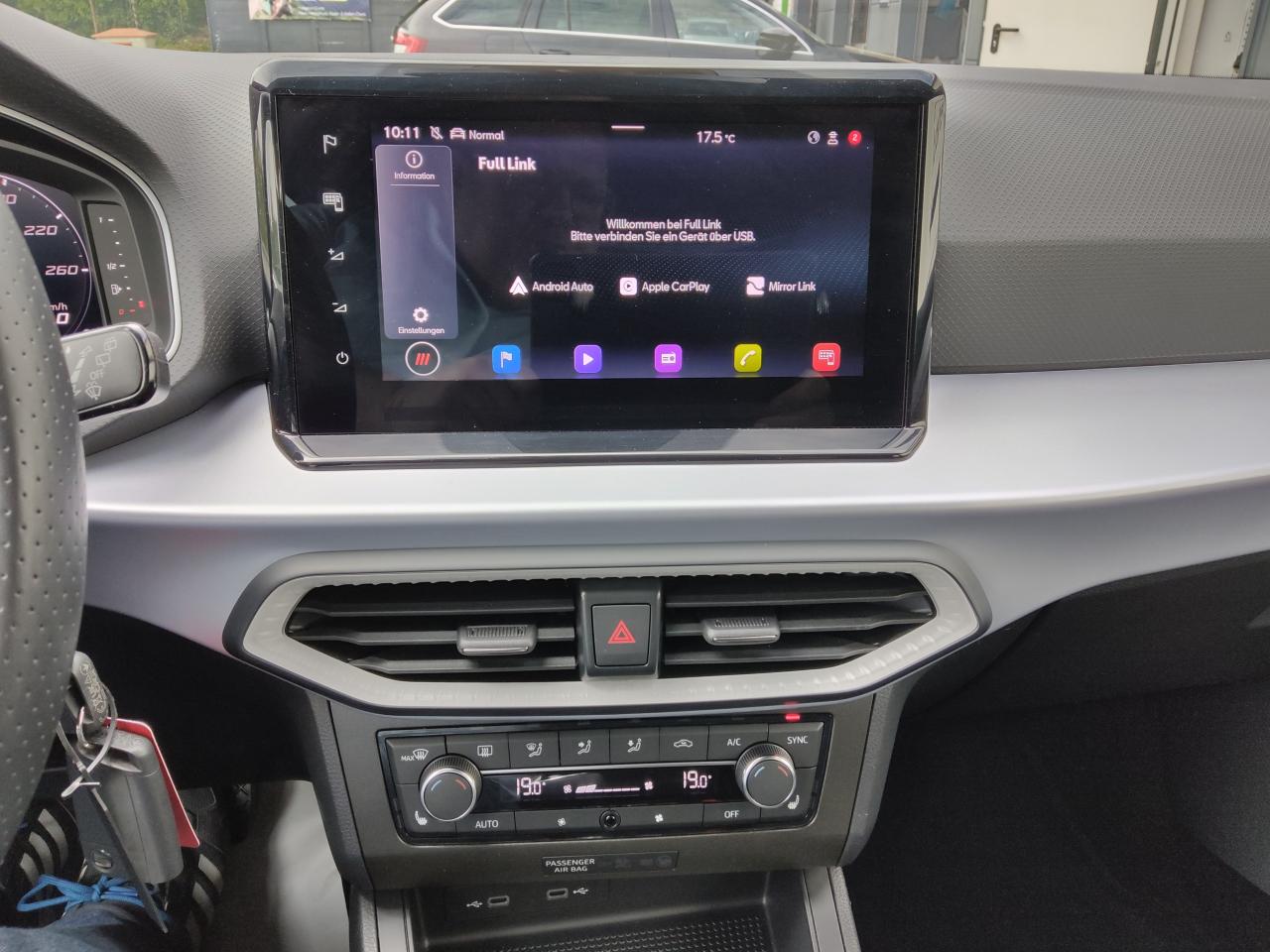 Seat IBIZA 1.0 FR NAVI SITZH. USB EINPARKH. DAB+ Bildbeschreibung: Seat IBIZA 1.0 FR NAVI SITZH. USB EINPARKH. DAB+