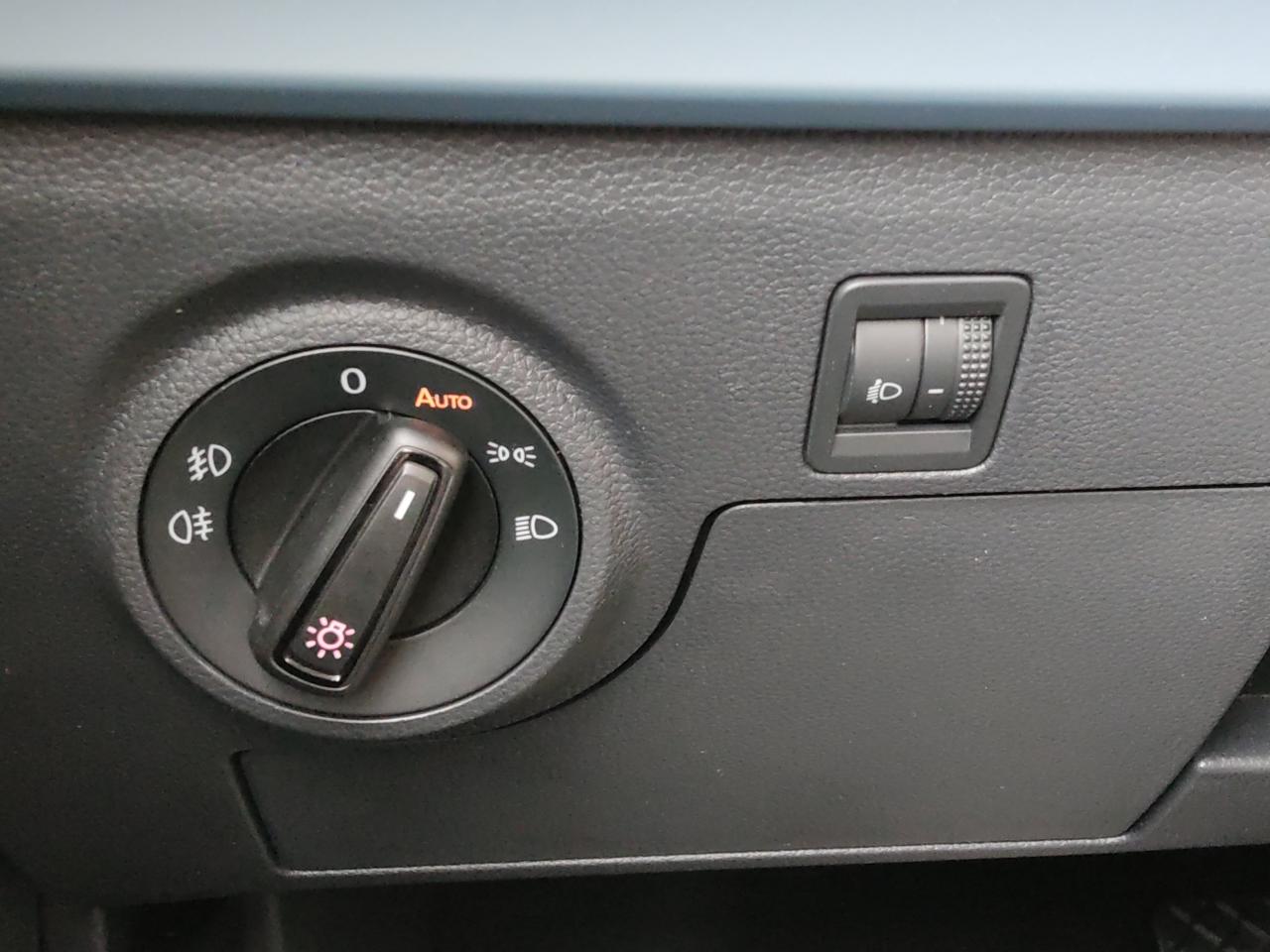Seat IBIZA STYLE 1.0 TSI DSG, CO2-Klasse: D, NAVI AHZV-VORBER. SITZH. Bildbeschreibung: Seat IBIZA STYLE 1.0 TSI DSG, CO2-Klasse: D, NAVI AHZV-VORBER. SITZH.