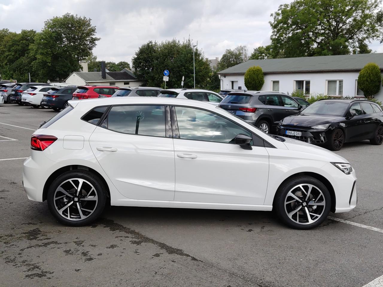 Seat IBIZA FR 1.0 TSI, CO2-Klasse: D, NAVI SITZHEIZ. EINPARKH. DAB+ Bildbeschreibung: Seat IBIZA FR 1.0 TSI, CO2-Klasse: D, NAVI SITZHEIZ. EINPARKH. DAB+