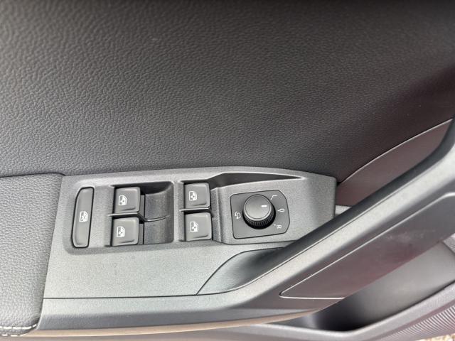 Seat ARONA ROAD EDITION 1.0 TSI, CO2-Klasse: D, AHZV-VORBER. SITZHEI. Bildbeschreibung: Seat ARONA ROAD EDITION 1.0 TSI, CO2-Klasse: D, AHZV-VORBER. SITZHEI.