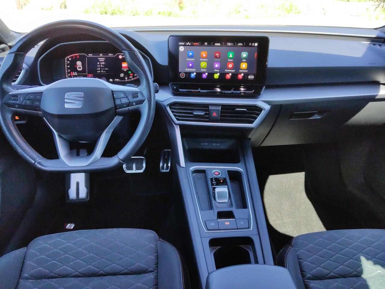 Seat LEON ST 2.0 NAVI SHZ Bildbeschreibung: Seat LEON ST 2.0 NAVI SHZ