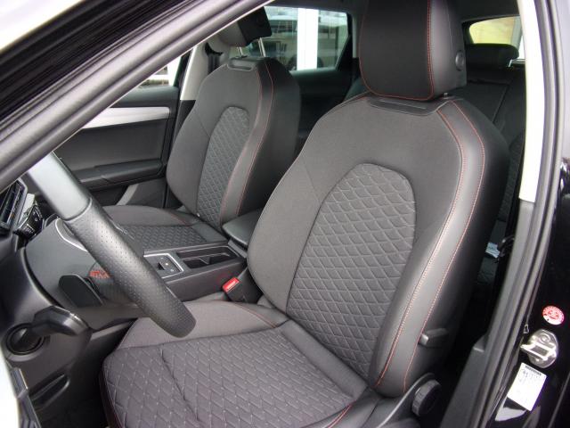 Seat LEON SPORTSTOURER FR 2.0 TDI DSG AHK NAVI KAMERA Bildbeschreibung: Seat LEON SPORTSTOURER FR 2.0 TDI DSG AHK NAVI KAMERA