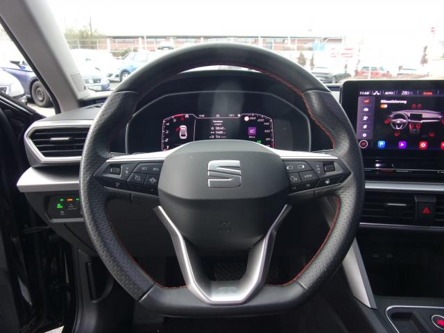 Seat LEON SPORTSTOURER FR 2.0 TDI DSG AHK NAVI KAMERA Bildbeschreibung: Seat LEON SPORTSTOURER FR 2.0 TDI DSG AHK NAVI KAMERA