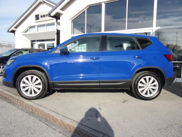 Seat ATECA STYLE 2.0 TDI DSG 4DRIVE DAB+ USB NAVI Bildbeschreibung: Seat ATECA STYLE 2.0 TDI DSG 4DRIVE DAB+ USB NAVI