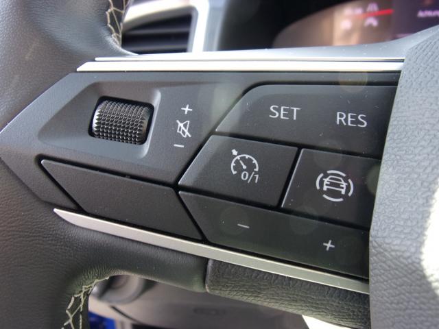 Seat ATECA STYLE 2.0 TDI DSG 4DRIVE DAB+ USB NAVI Bildbeschreibung: Seat ATECA STYLE 2.0 TDI DSG 4DRIVE DAB+ USB NAVI