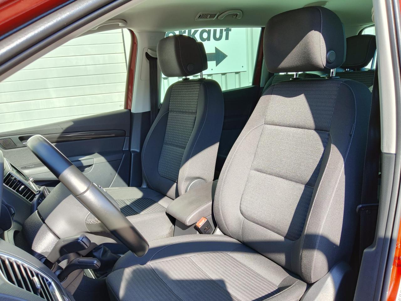 Seat ALHAMBRA XCELLENCE 2.0 TDI AHZV BI-XENON EPH DAB+ Bildbeschreibung: Seat ALHAMBRA XCELLENCE 2.0 TDI AHZV BI-XENON EPH DAB+