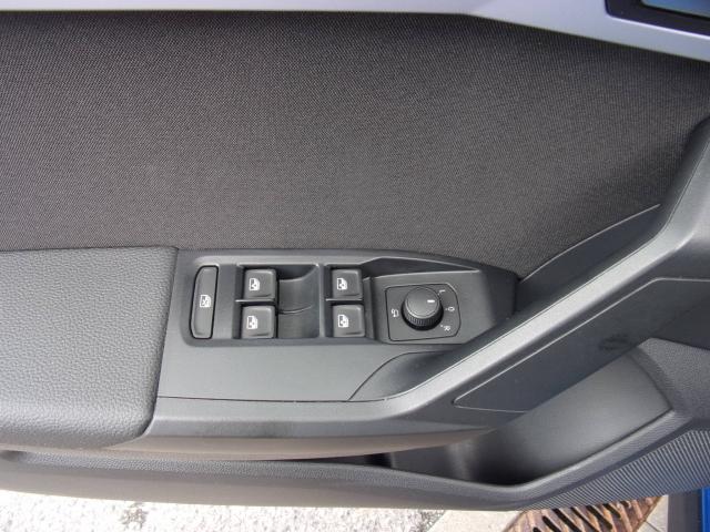 Seat ARONA FR 1.0 TSI NAVI AHK TEMPOMAT EINPARKH. SHZ Bildbeschreibung: Seat ARONA FR 1.0 TSI NAVI AHK TEMPOMAT EINPARKH. SHZ