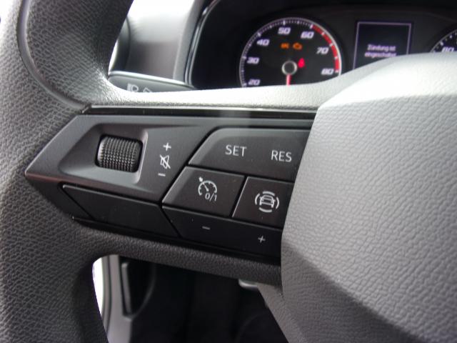 Seat IBIZA REFERENCE 1.0 MPI KLIMA FREISPR. USB DAB+ Bildbeschreibung: Seat IBIZA REFERENCE 1.0 MPI KLIMA FREISPR. USB DAB+