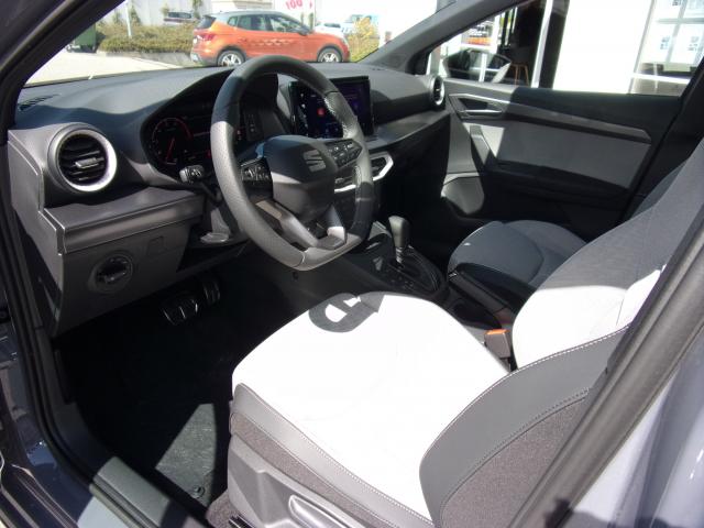 Seat IBIZA FR BLACK EDITION 1.0 TSI DSG, CO2-Klasse: D, NAVI SITZHEI. Bildbeschreibung: Seat IBIZA FR BLACK EDITION 1.0 TSI DSG, CO2-Klasse: D, NAVI SITZHEI.