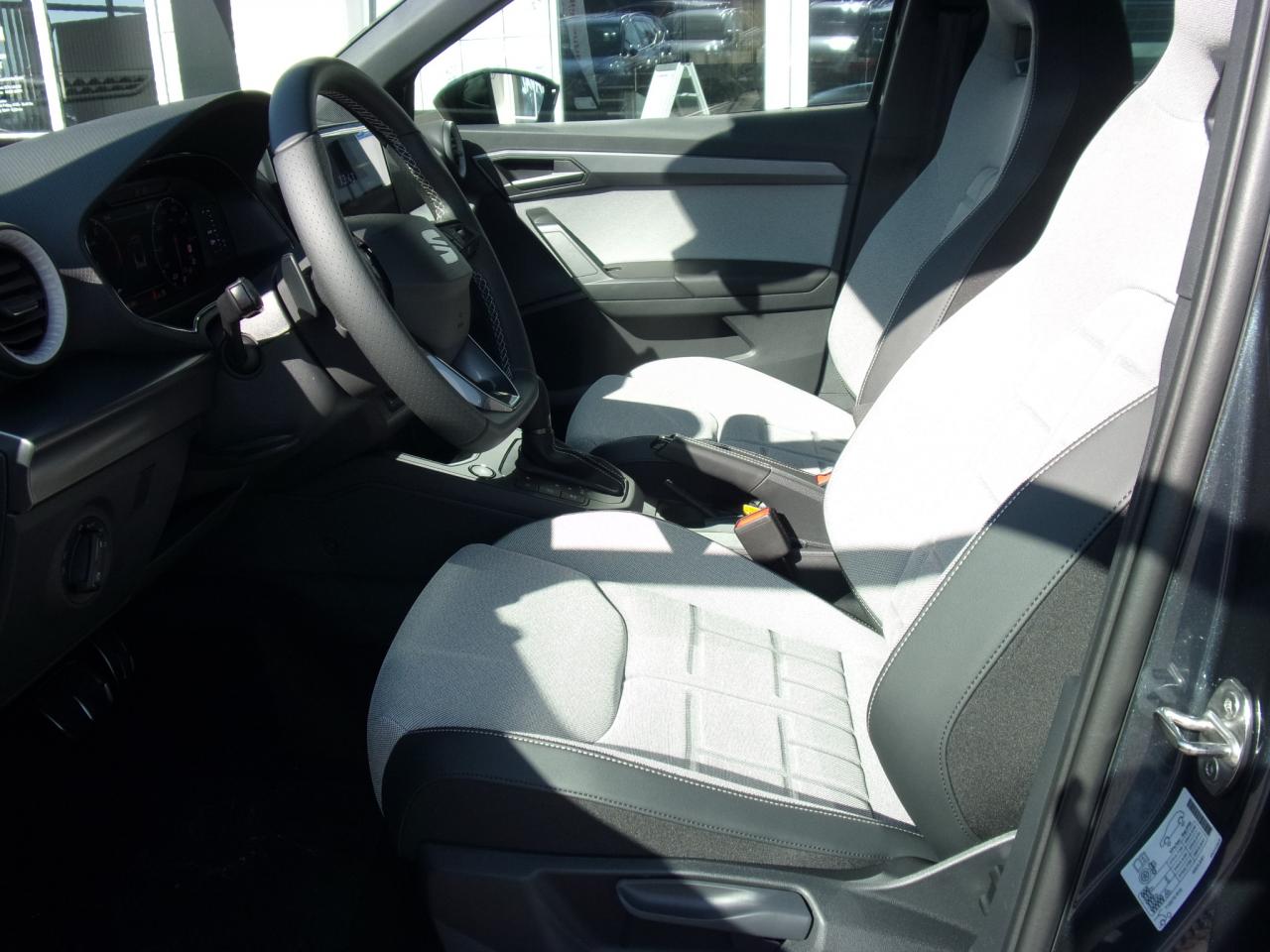 Seat ARONA 1.5 FR, CO2-Klasse: B, AHZV-VORBER. Bildbeschreibung: Seat ARONA 1.5 FR, CO2-Klasse: B, AHZV-VORBER.