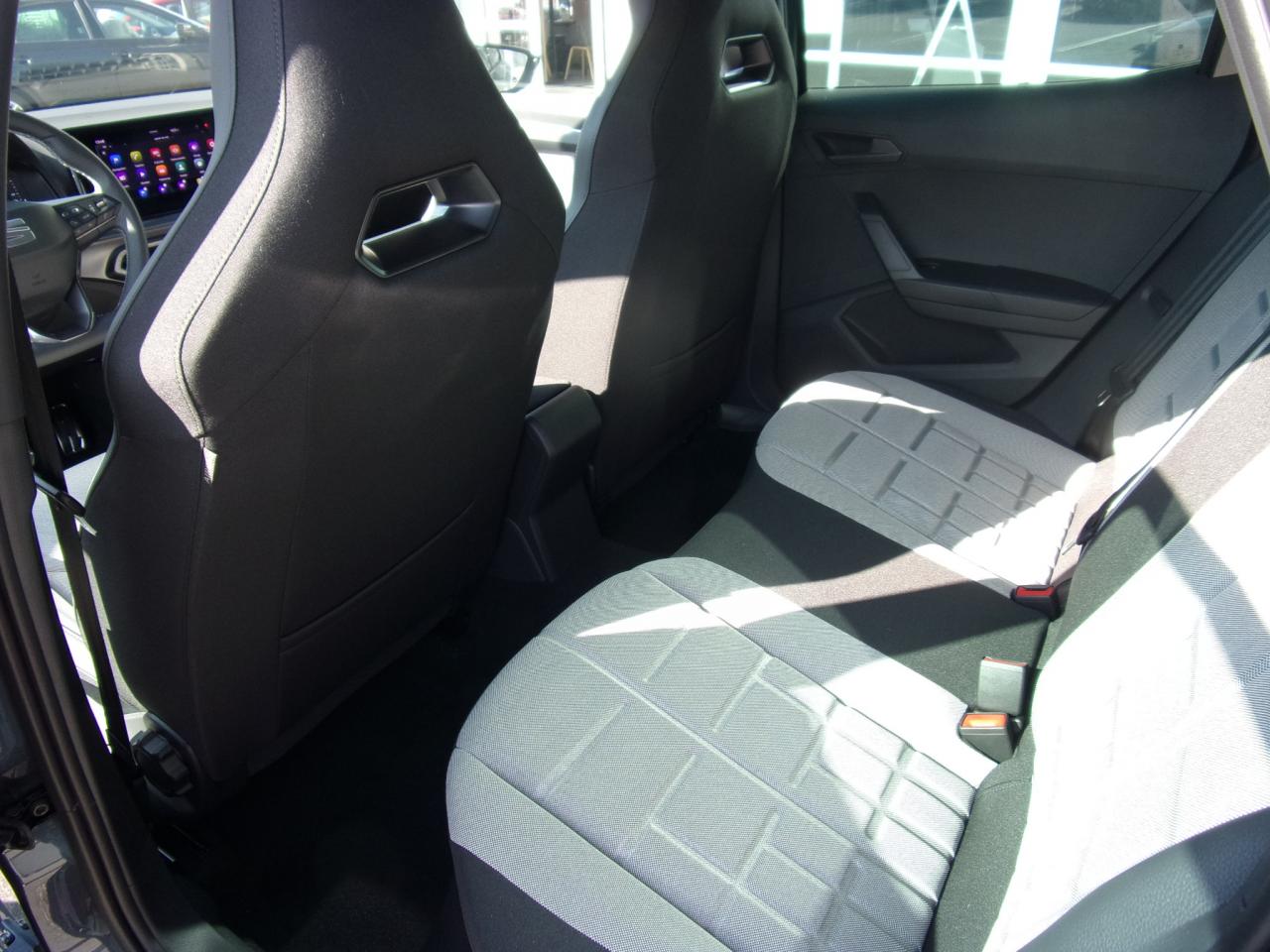 Seat ARONA 1.5 FR, CO2-Klasse: B, AHZV-VORBER. Bildbeschreibung: Seat ARONA 1.5 FR, CO2-Klasse: B, AHZV-VORBER.