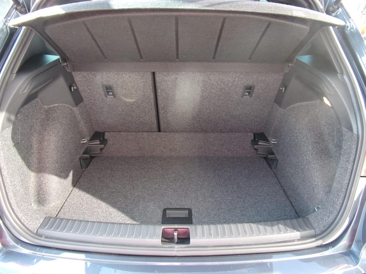 Seat ARONA 1.5 FR, CO2-Klasse: B, AHZV-VORBER. Bildbeschreibung: Seat ARONA 1.5 FR, CO2-Klasse: B, AHZV-VORBER.