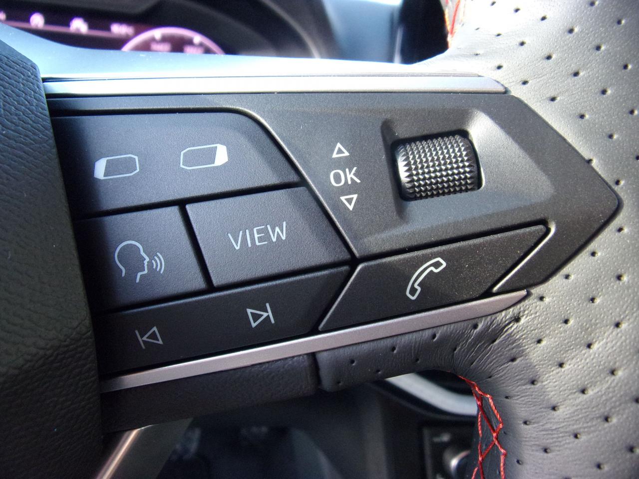 Seat IBIZA FR BLACK EDITION 1.5 TSI DSG NAVI SHZ EPH Bildbeschreibung: Seat IBIZA FR BLACK EDITION 1.5 TSI DSG NAVI SHZ EPH