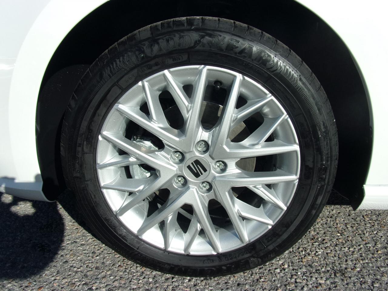 Seat IBIZA STYLE 1.0 TSI, CO2-Klasse: D, NAVI SITZHEIZ. EINPARKH. Bildbeschreibung: Seat IBIZA STYLE 1.0 TSI, CO2-Klasse: D, NAVI SITZHEIZ. EINPARKH.