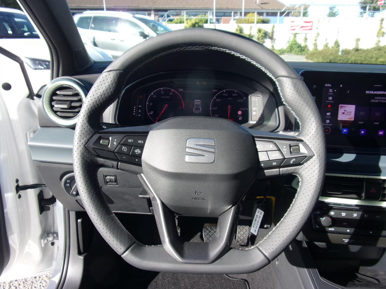 Seat IBIZA STYLE 1.0 TSI, CO2-Klasse: D, NAVI SITZHEIZ. EINPARKH. Bildbeschreibung: Seat IBIZA STYLE 1.0 TSI, CO2-Klasse: D, NAVI SITZHEIZ. EINPARKH.