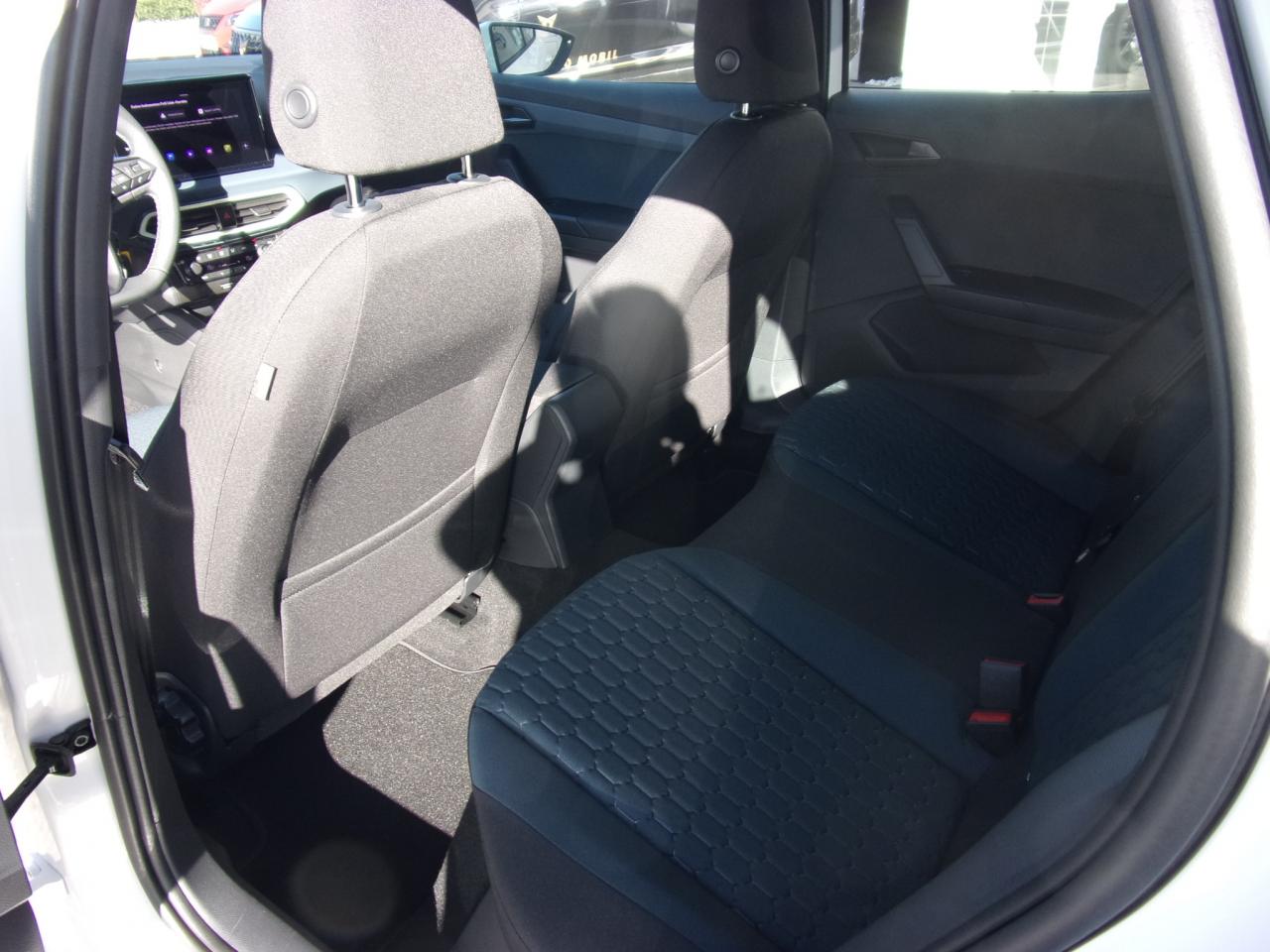 Seat IBIZA STYLE 1.0 TSI, CO2-Klasse: D, NAVI SITZHEIZ. EINPARKH. Bildbeschreibung: Seat IBIZA STYLE 1.0 TSI, CO2-Klasse: D, NAVI SITZHEIZ. EINPARKH.