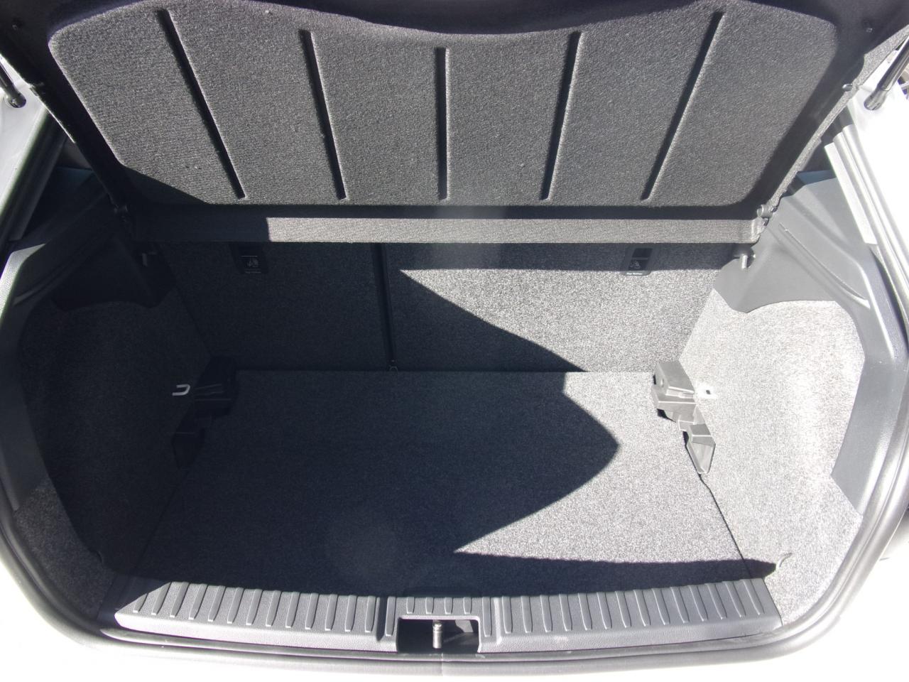 Seat IBIZA STYLE 1.0 TSI, CO2-Klasse: D, NAVI SITZHEIZ. EINPARKH. Bildbeschreibung: Seat IBIZA STYLE 1.0 TSI, CO2-Klasse: D, NAVI SITZHEIZ. EINPARKH.