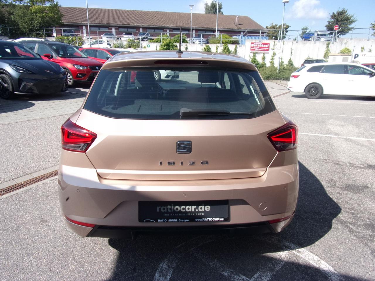 Seat IBIZA 1.0 TSI STYLE SCHECKHEFTGEPFLEGT SITZHEIZ. Bildbeschreibung: Seat IBIZA 1.0 TSI STYLE SCHECKHEFTGEPFLEGT SITZHEIZ.